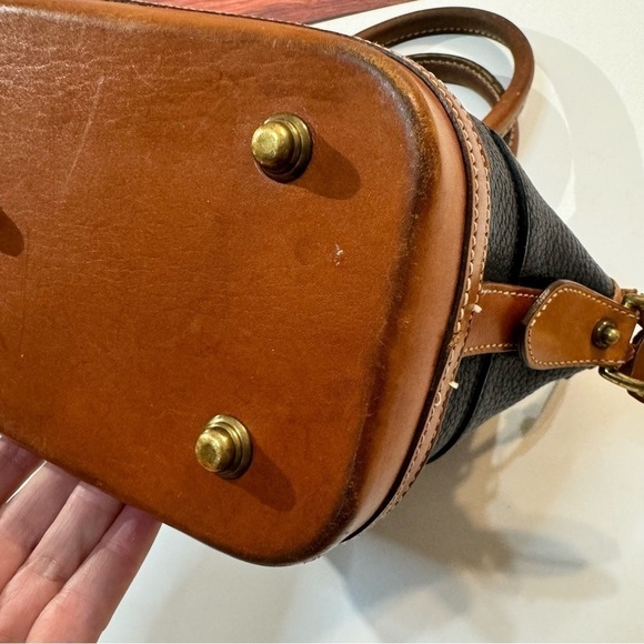 Vintage Dooney and Bourke Norfolk Collection
All-Weather Leather Bag Blue - Picture 4 of 16